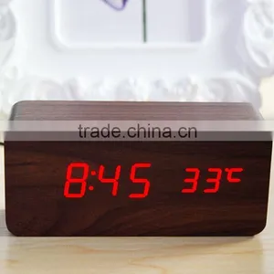 2015 New Hot Selling Digital LED Wooden Clock S712 Meet CE and Rohs Best for Gift thumbnail-3