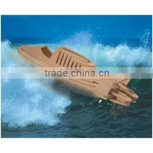 SPEED BOAT Toys thumbnail-1