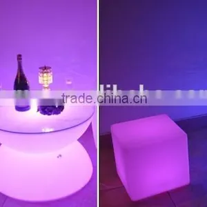 IP65 Waterproof Round Shaped Illuminated Outdoor Led Coffee Table thumbnail-5