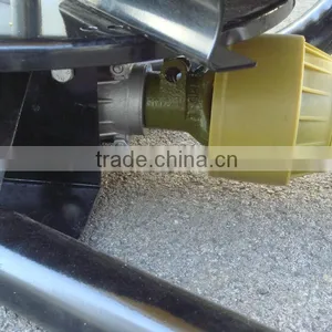 High Efficiency Fertilizer Spreader Fertilizer Spreader for Mini Tractor thumbnail-2