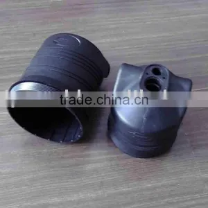 Custom-made Plastic Pipe Fitting Mould thumbnail-1