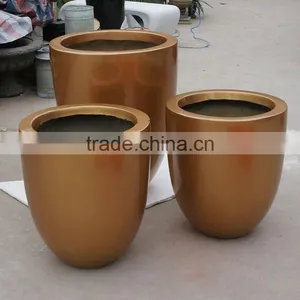 Modern Frp Planter thumbnail-1
