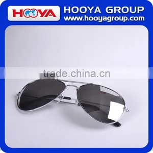 Adult Metal Frame Sunglasses thumbnail-1