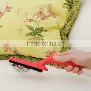 PET HAIR AND LINT REMOVER thumbnail-1