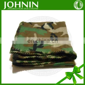 Soft and Comfortable Fleece Green Camouflage Blanket thumbnail-4