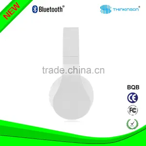 White Headset With 4 in 1 FM/MP3/Bluetooth/Wired Function thumbnail-3