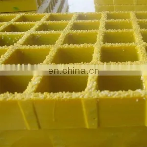 Anti Corrosion High Strength 38mm*38mm 25mm*25mm Molded Gritted Surface FRP Fiberglass Grating thumbnail-5