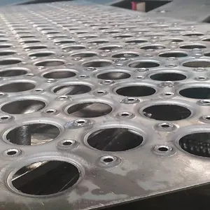 Anti-slip Perforated Mesh Pattern Plate, With Alligator Mouth Holes, Suitable for Pedestrian Walkways, Cutting and Bending Services Available thumbnail-2