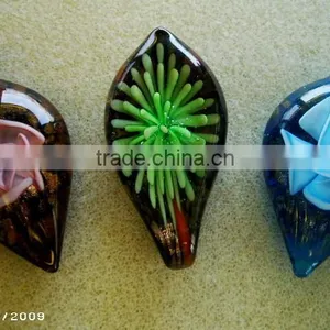 Glass Nagfani Pendant thumbnail-1