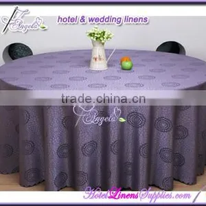 China Wholesale Cheap 100% Polyester Damask Jacquard and Dying Tablecloth for Table Decorations-wholesale Price thumbnail-1