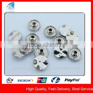 YX1755 Fancy Garment Metal Rivets With Rhinestone thumbnail-1