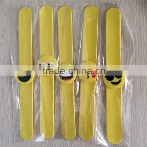 Promotional Cheap Silicone Slap Bracelet for Children Gift thumbnail-5
