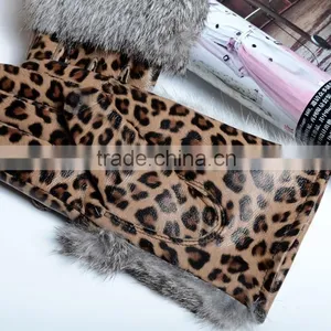 Cool Leopard Design Suede Leather Mittens Rabbit Fur Coverd Wrist Ladies Fashion thumbnail-4