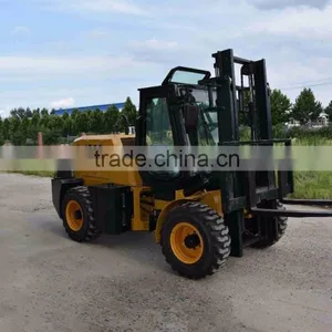 3m Lifting Height 4x4 Rough Terrain Forklift thumbnail-2