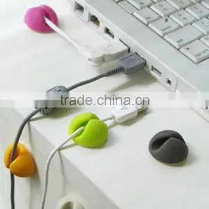 Lightweight Hole Multi-color Silicone Cable Winder thumbnail-4