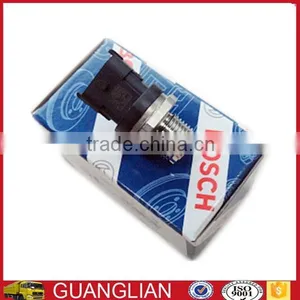 Genuine DCEC ISDe Engine Fuel Pressure Sensor 0281006364 For BOSCH Common Rail Fuel Injector thumbnail-2