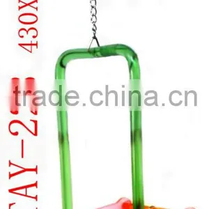 Advantages of Acrylic Bird Toys thumbnail-1