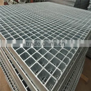 2015 Hot Sale High Quality Mild Platform Flooring Galvanized Welded Steel Grating thumbnail-2