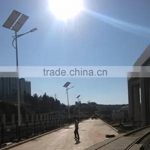 CE, ISO Certificated High Quality Street & Garden Lighting Solar Integrated Street Light thumbnail-1