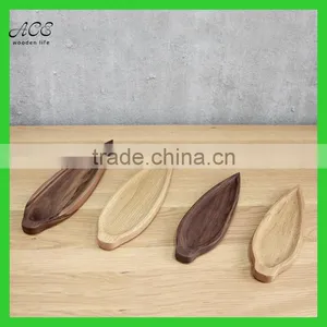 2016 New Style High Quality Leaf Shape Wooden Tray thumbnail-1