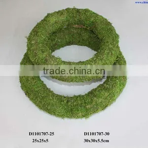 Moss Wreath thumbnail-1
