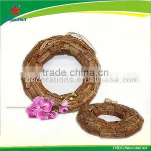 Fall Wood Chip Wreath thumbnail-1