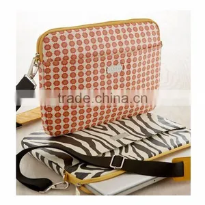 Laptop Sleeve thumbnail-1