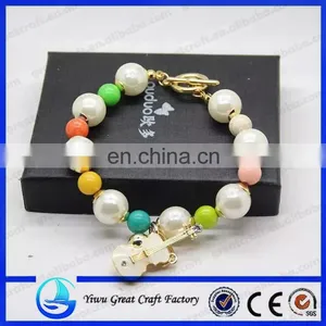 Pearl Hand Chain Bracelet Plastic Pendants Chain thumbnail-1