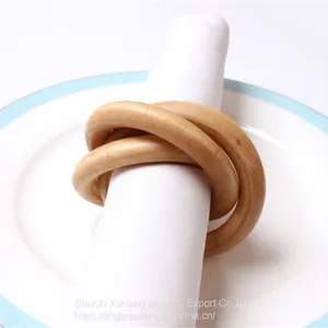 Eco-Friendly Wood Round Napkin Rings for Dinning Table Parties for Everyday thumbnail-1