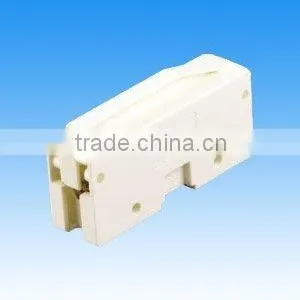 RT14-63 Fuse Base thumbnail-1