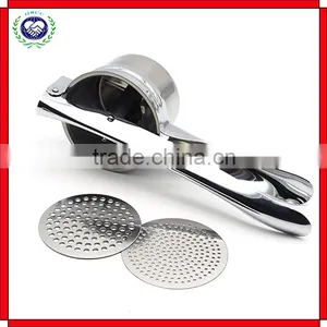 Press and Masher With 3 Large Interchangeable Discs thumbnail-1