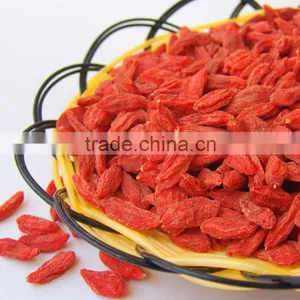 Organic Dried Goji Berries thumbnail-3