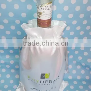 Satin Wine Bag thumbnail-1