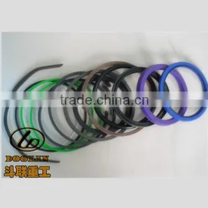 ZX200 Bucket Cylinder Seal Kit thumbnail-1