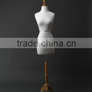 Woods Mannequin thumbnail-1