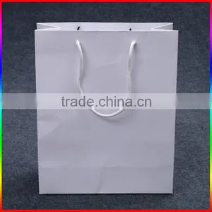 Lens&glasses Printed White Paper Bag for Retail thumbnail-2