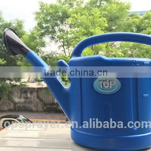 5L 8L Lawn Garden Plastic Sprinkler thumbnail-2