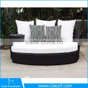 Modern Hotel Water Resistant Synthetic Rattan Daybed / Outdoor Daybed thumbnail-1