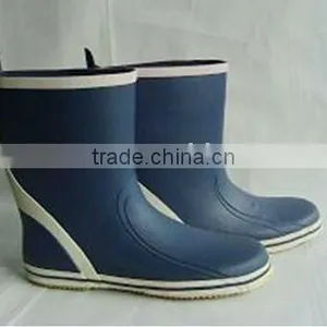 Stock Rain Boots thumbnail-1