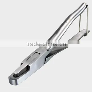 V-Cut Ear Notcher Veterinary Instrument Stainless Steel U /V Type Ear Forceps Epidemic Prevention Ear Clamp Pincers thumbnail-1