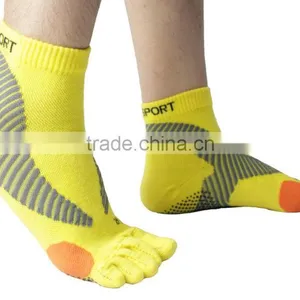 Color Running Wool Five Toe Socks thumbnail-3