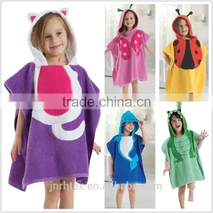 Wholesale Embroidery Design Cotton Terry Custom Kids Bathrobe With Hood thumbnail-1