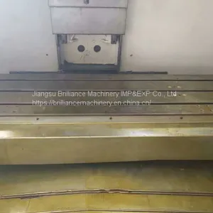 CHAUR CHYUN 1500 Vertical Machining Center thumbnail-3
