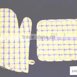 Oven Gloves thumbnail-1
