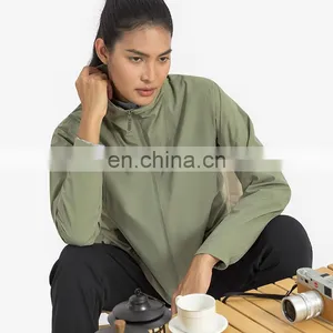 Custom Logo Winter Zipper Yoga Softshell Jacket for Women Waterproof Windbreaker Breathable Sports Jackets Outdoor Hiking Coat thumbnail-5