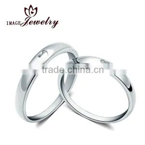 Latest Design Diamond Big Silver Rings Made With Chinese 3A Zircon thumbnail-1