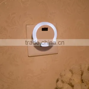 Top-selling CE GS ROHS Light Sensor LED Night Light thumbnail-1