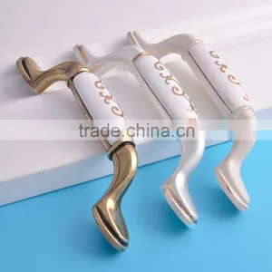 Export Europe Oriental Classical Fancy Zamak Ceramic Furniture Cabinet Kitchen Pull Handles Home Decorative Classical Knob thumbnail-3