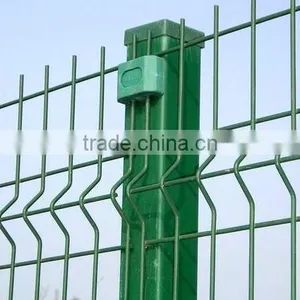 5ml Green Vmesh Fencing With Posts and Fixings of 2.4 by 2.5 thumbnail-3