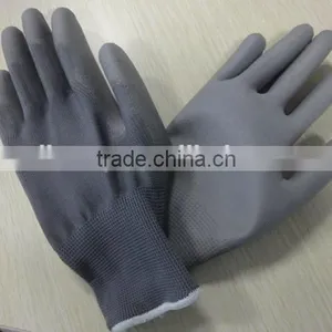 White and Black Polyurethene Dipped Work Gloves thumbnail-4